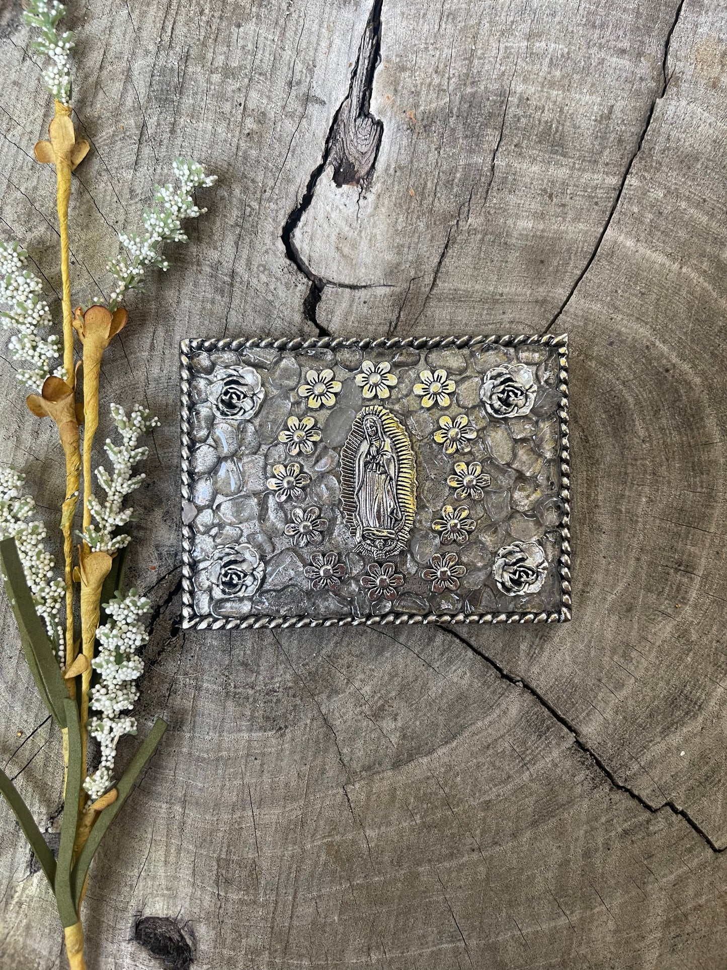 Muchachita de Ojos Claros